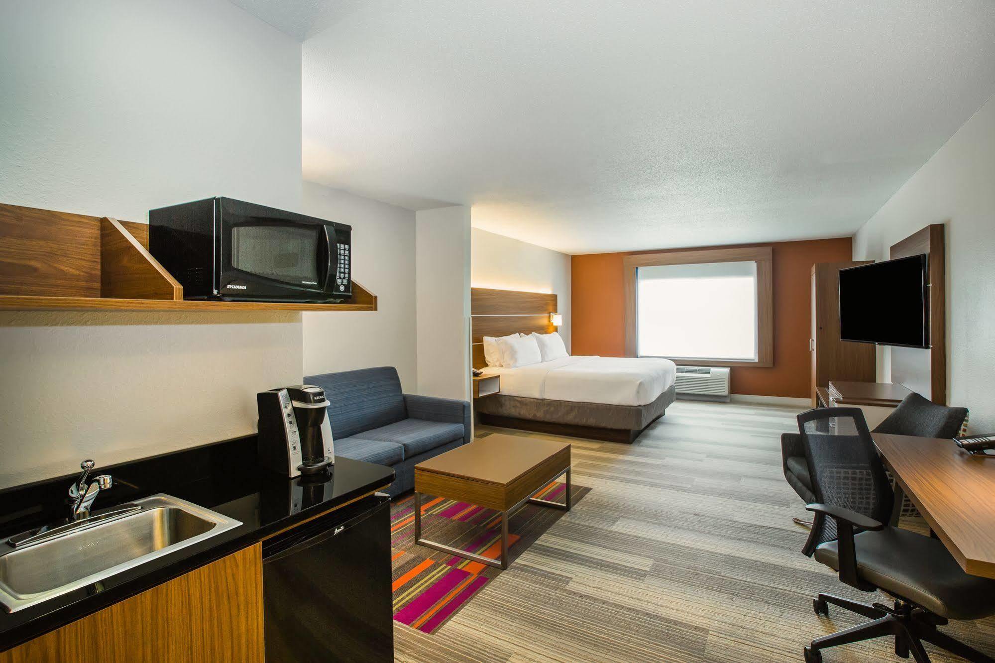 Holiday Inn Express Hotel & Suites Bellevue-Omaha Area By Ihg Exterior photo